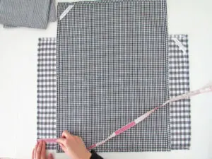 measure to make advent calendar pockets