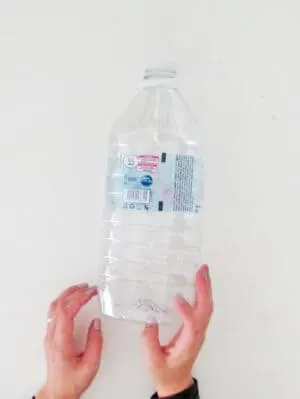 make a lantern with plastic bottle