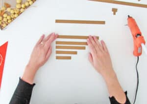 paper to make christmas ornaments