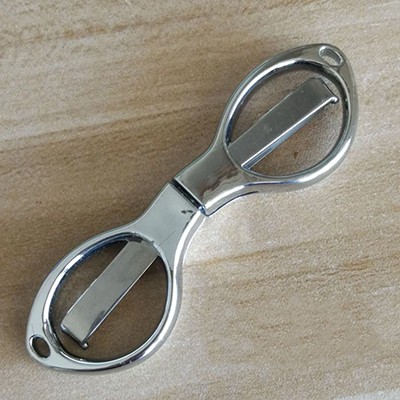 folded scissors