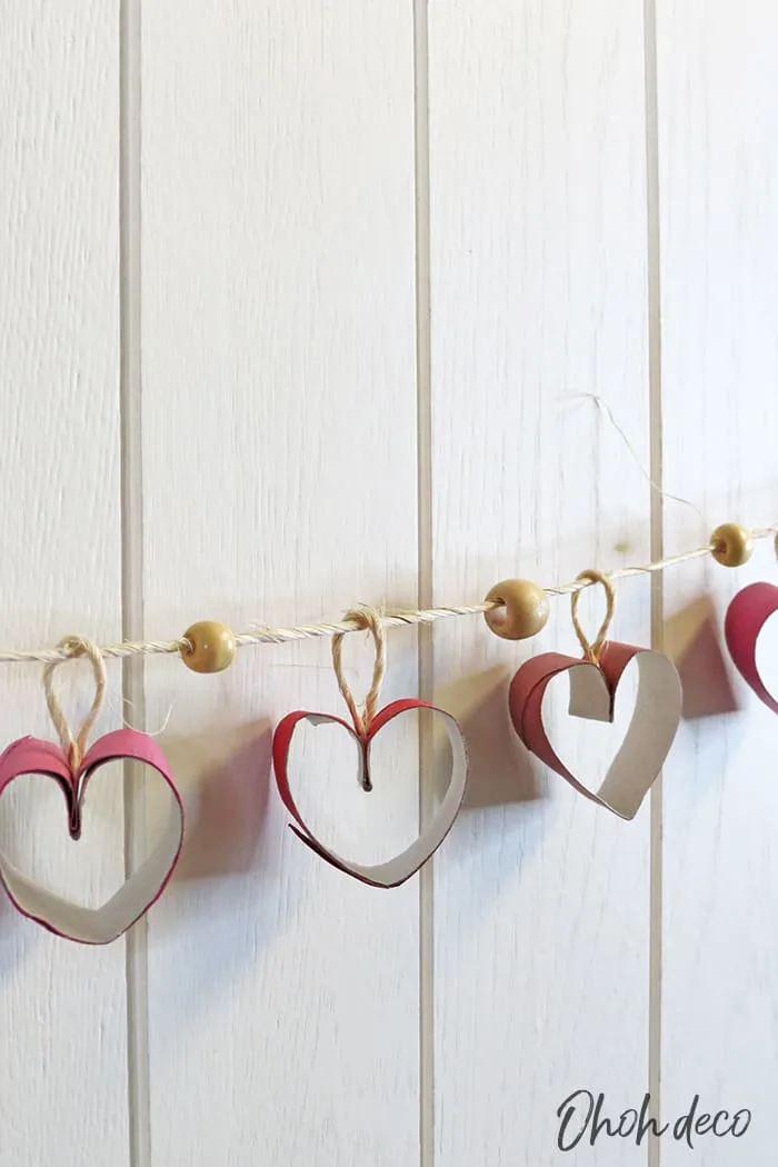 Valentines garland DIY