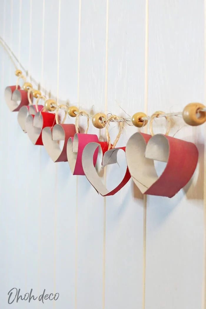 DIY heart garland with toilet rolls