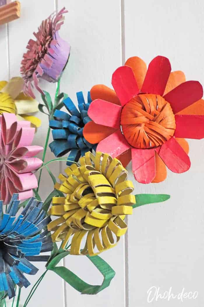 flower craft with cardboard roll