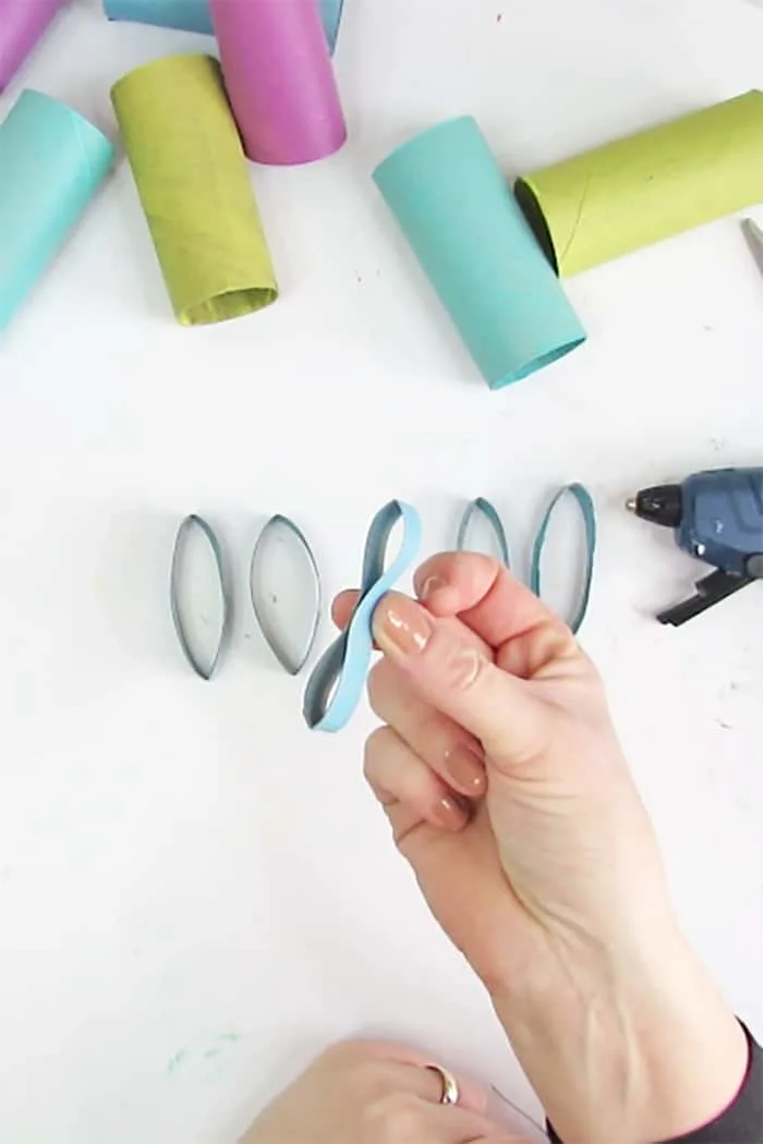 DIY toilet roll butterfly