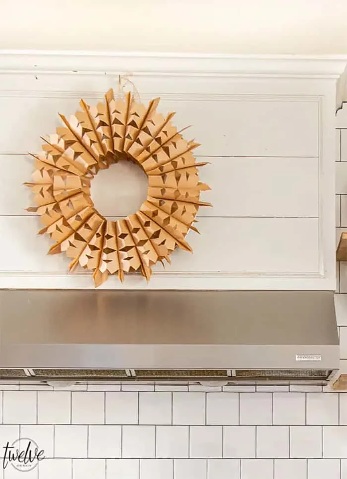 paper bag wreath diy