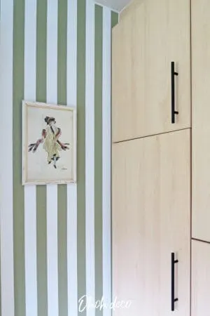 Kitchen upgrade with wallpaper