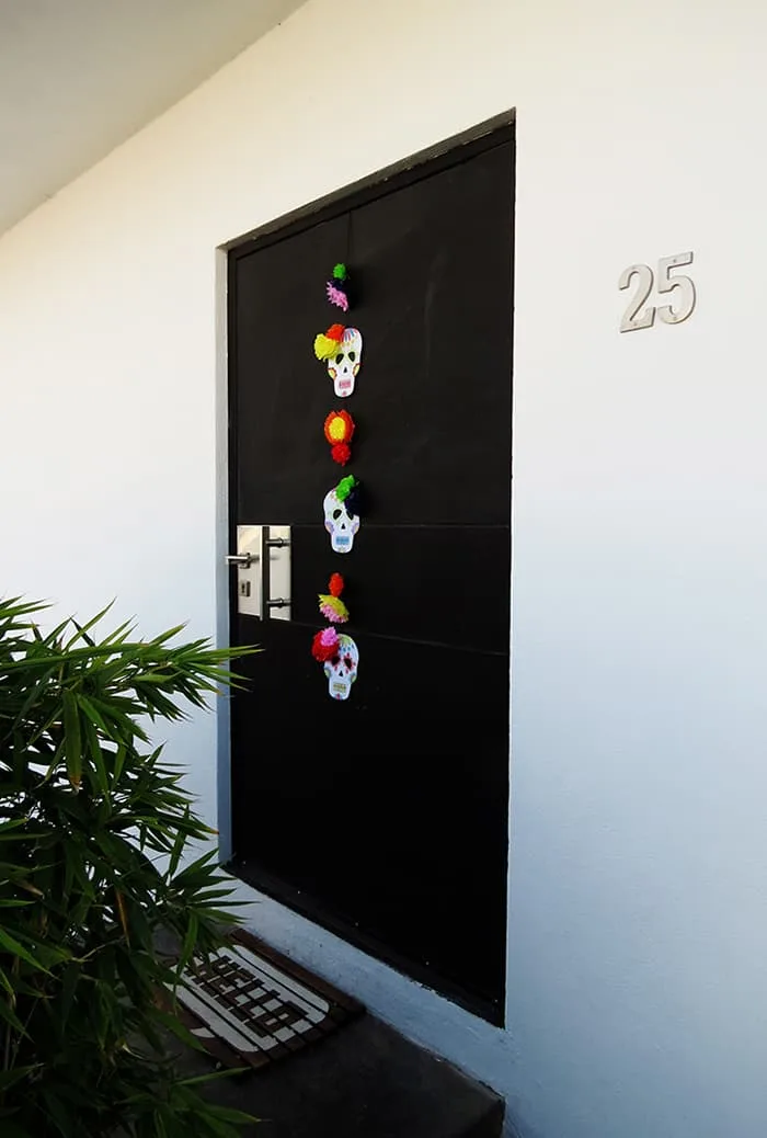 DIY calavera skull decoration