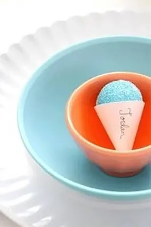 ice cone table name card