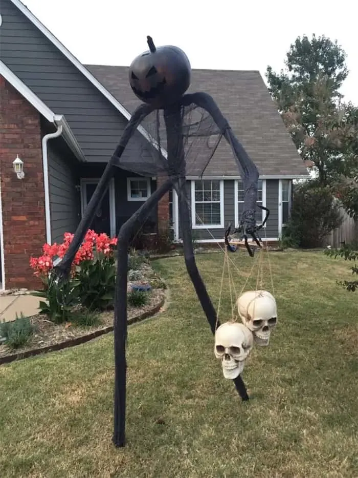 DIY pipe Halloween Monster