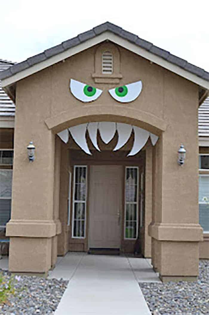 Easy DIY monster house