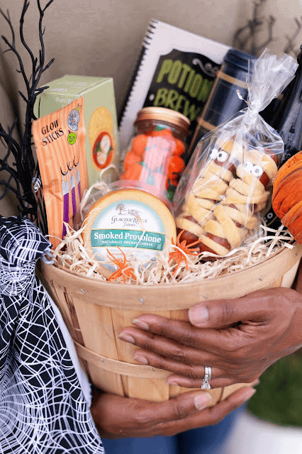 Neighborly boo basket ideas