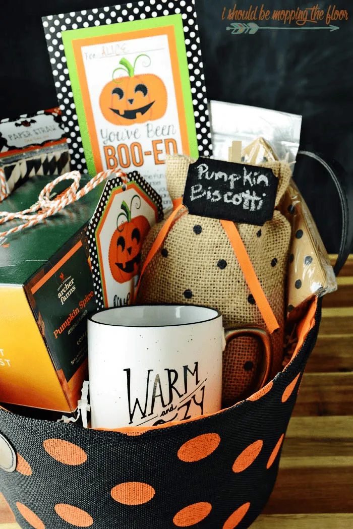 DIY warm and cozy Boo basket 