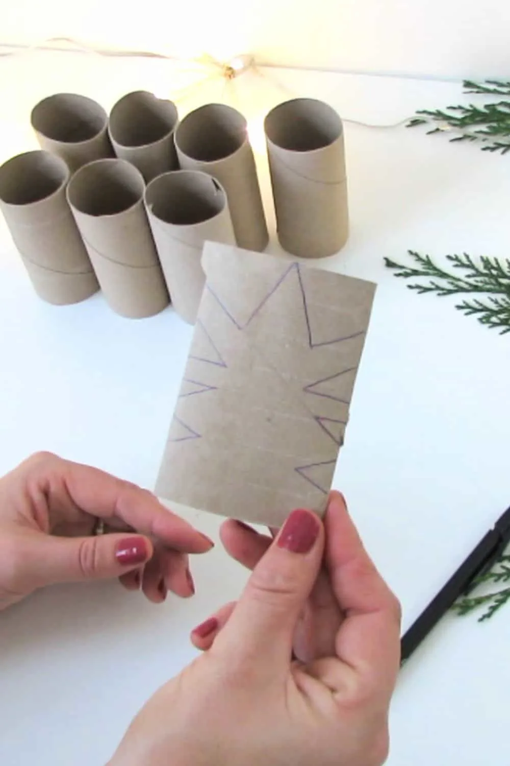 DIY toilet paper rolls ornament