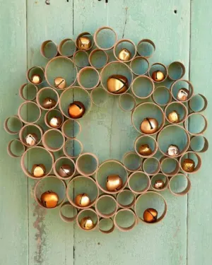 cardboard tube DIY wreath