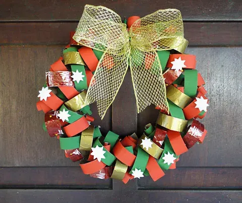 toilet roll diy christmas wreath