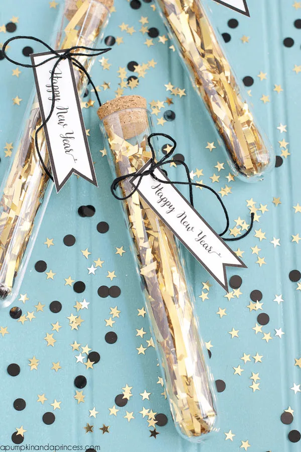 New year confetti party favor