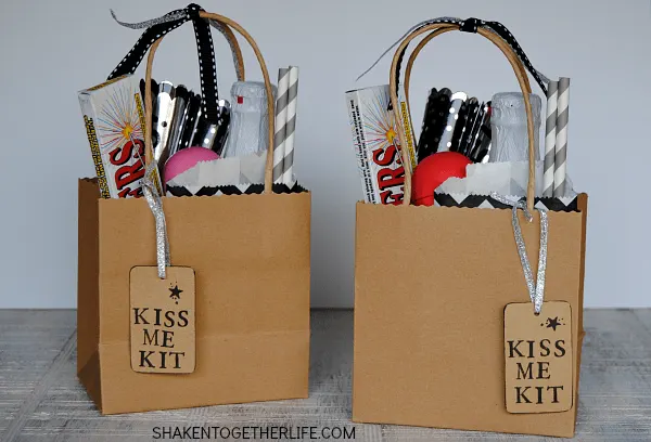 diy kiss me gift kit