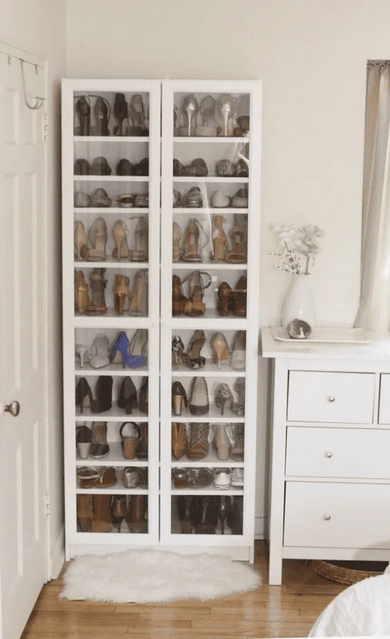 shoe storage with bookcase