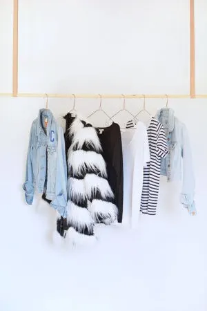 diy hanging clothing rack