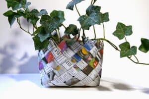 how to make a basket with paper