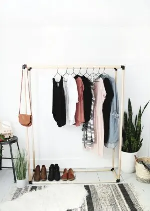 diy dowels clothing rack