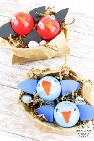 plastic eggs craft idea