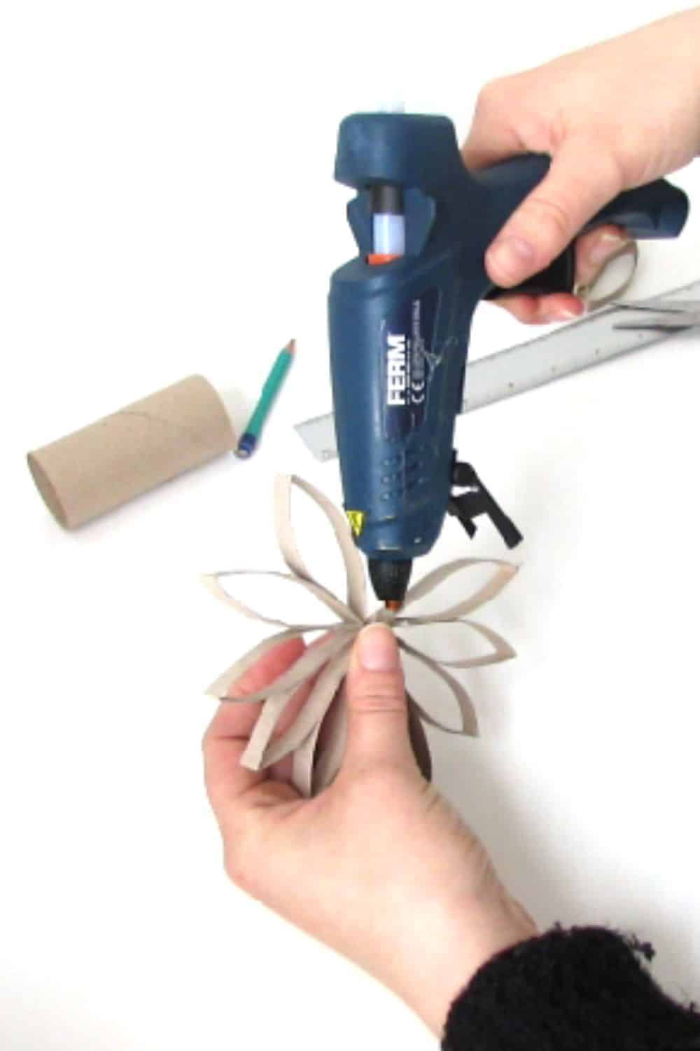 assemble diy cardboard flowers