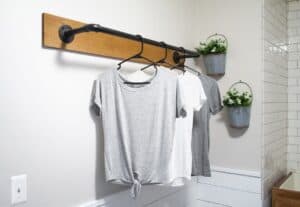 diy wall mounted clothing rack