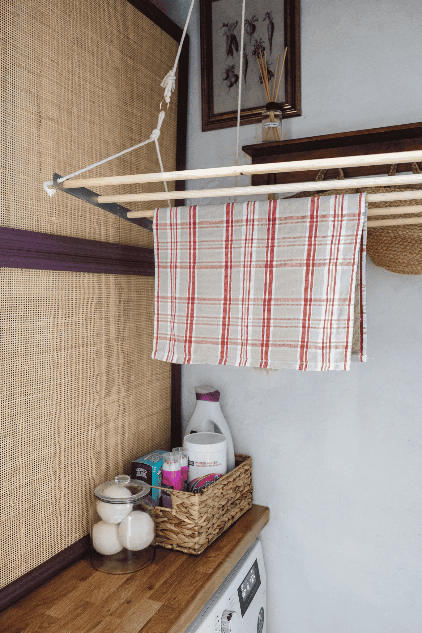 diy pulling down clothes drying rack