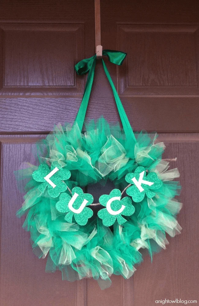 lucky tulle wreath diy