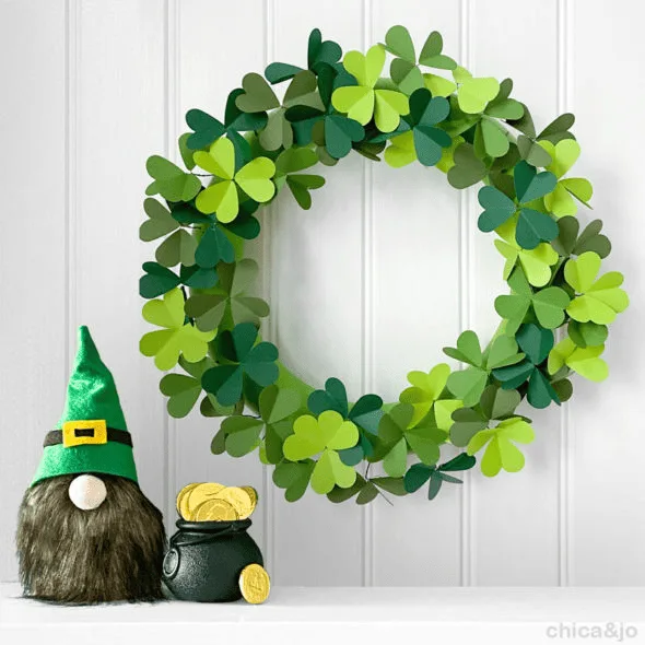 diy shamrock wreath