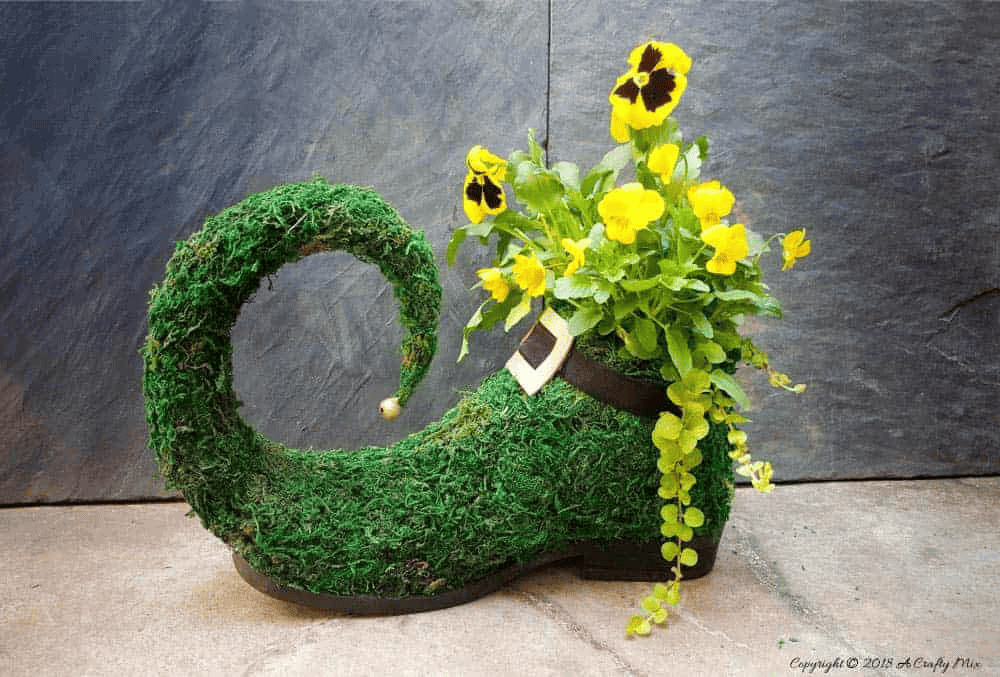 diy leprechaun shoe planter