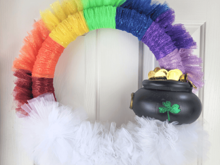 easy tulle rainbow wreath