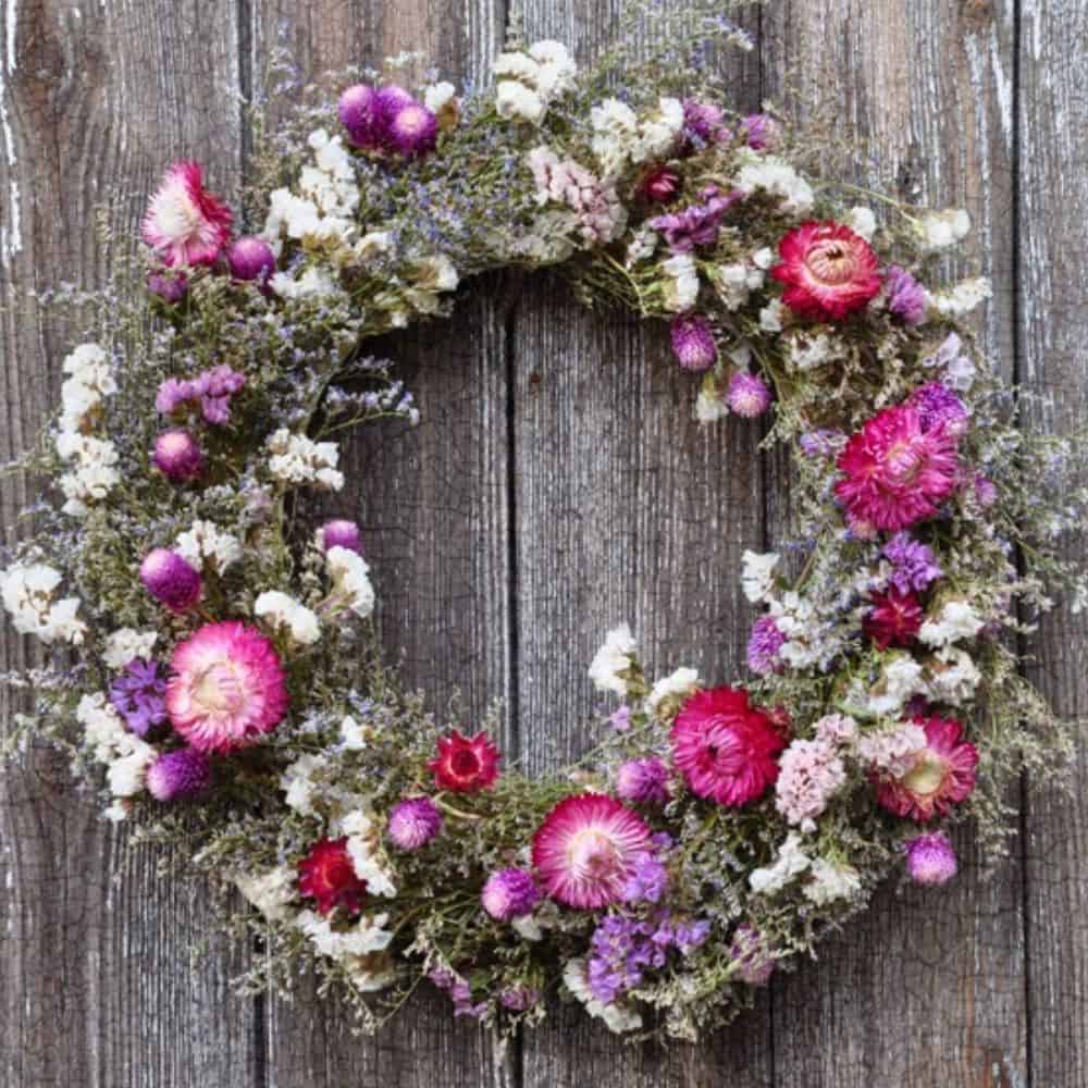 easy to make floral wreath