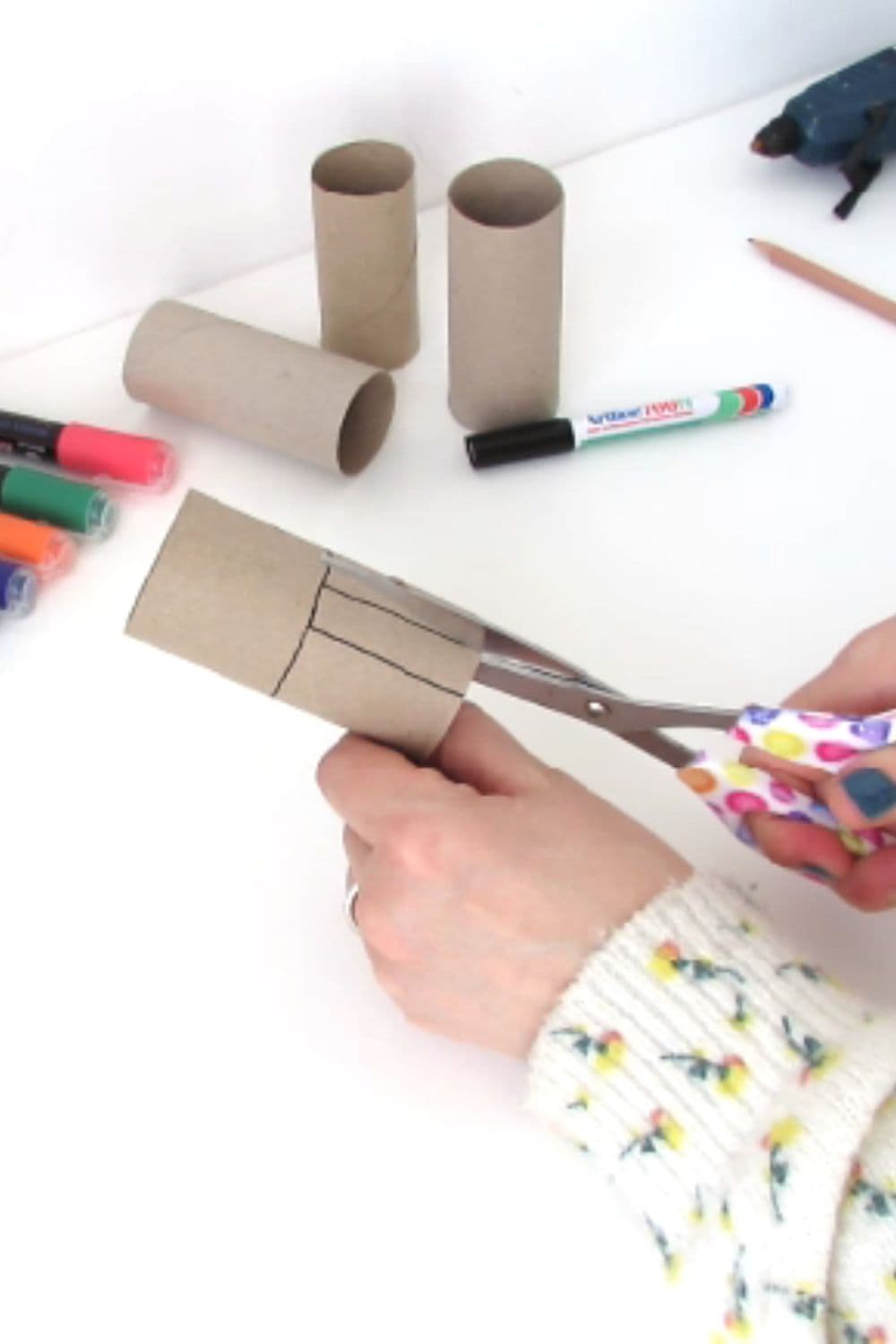 easter craft toilet paper roll