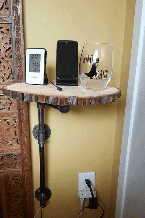 compact pipe nightstand idea