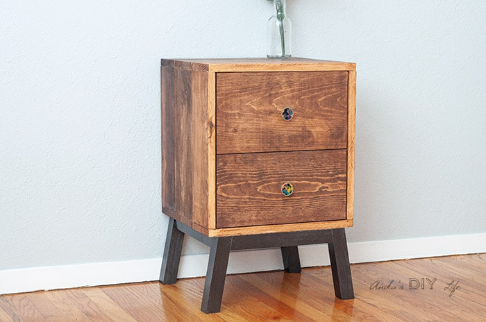 how to build a nightstand with drawers
