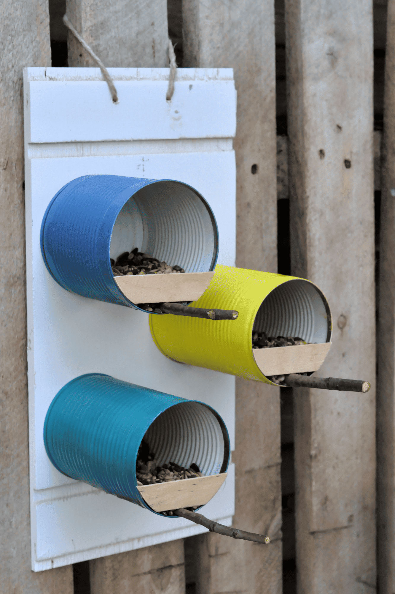 can bird feeders diy