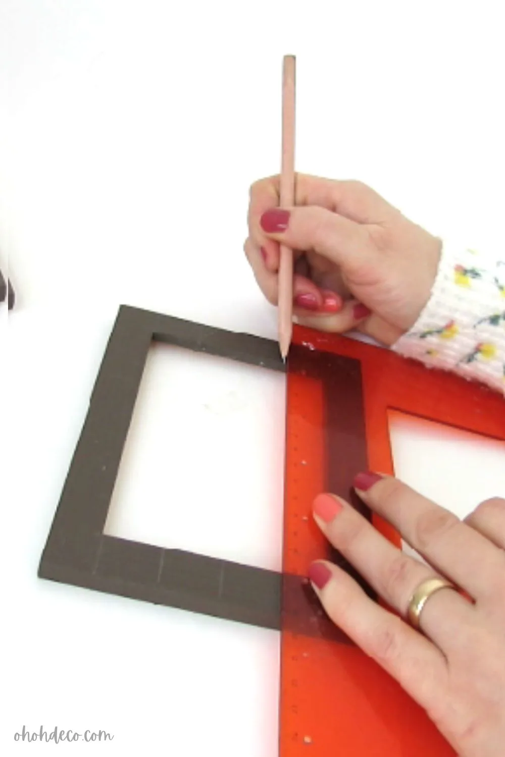 draw on the photo frame