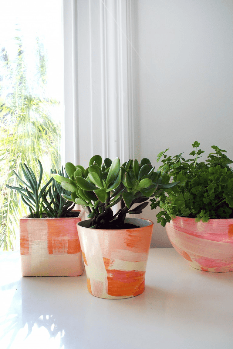 painted plant pot idea