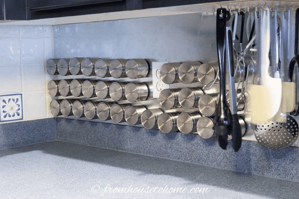 on wall magnetic spice container