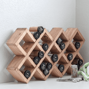 diy wooden spice holder