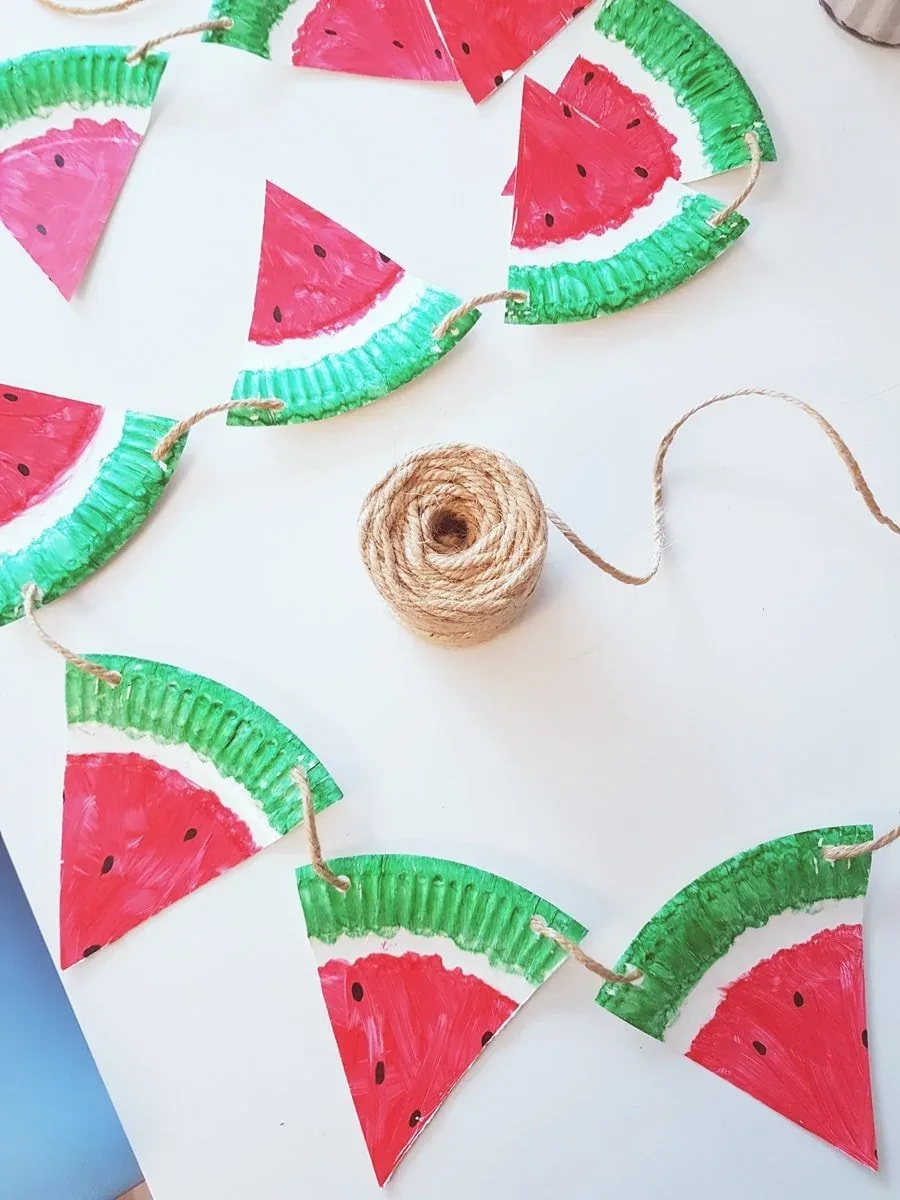 diy paper garland