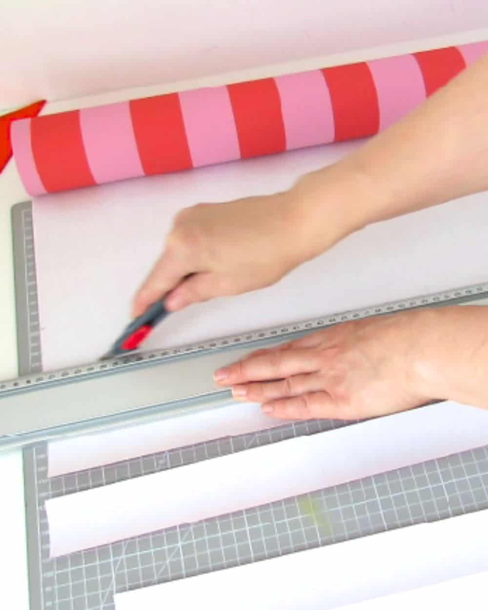 cut wallpaper stripes
