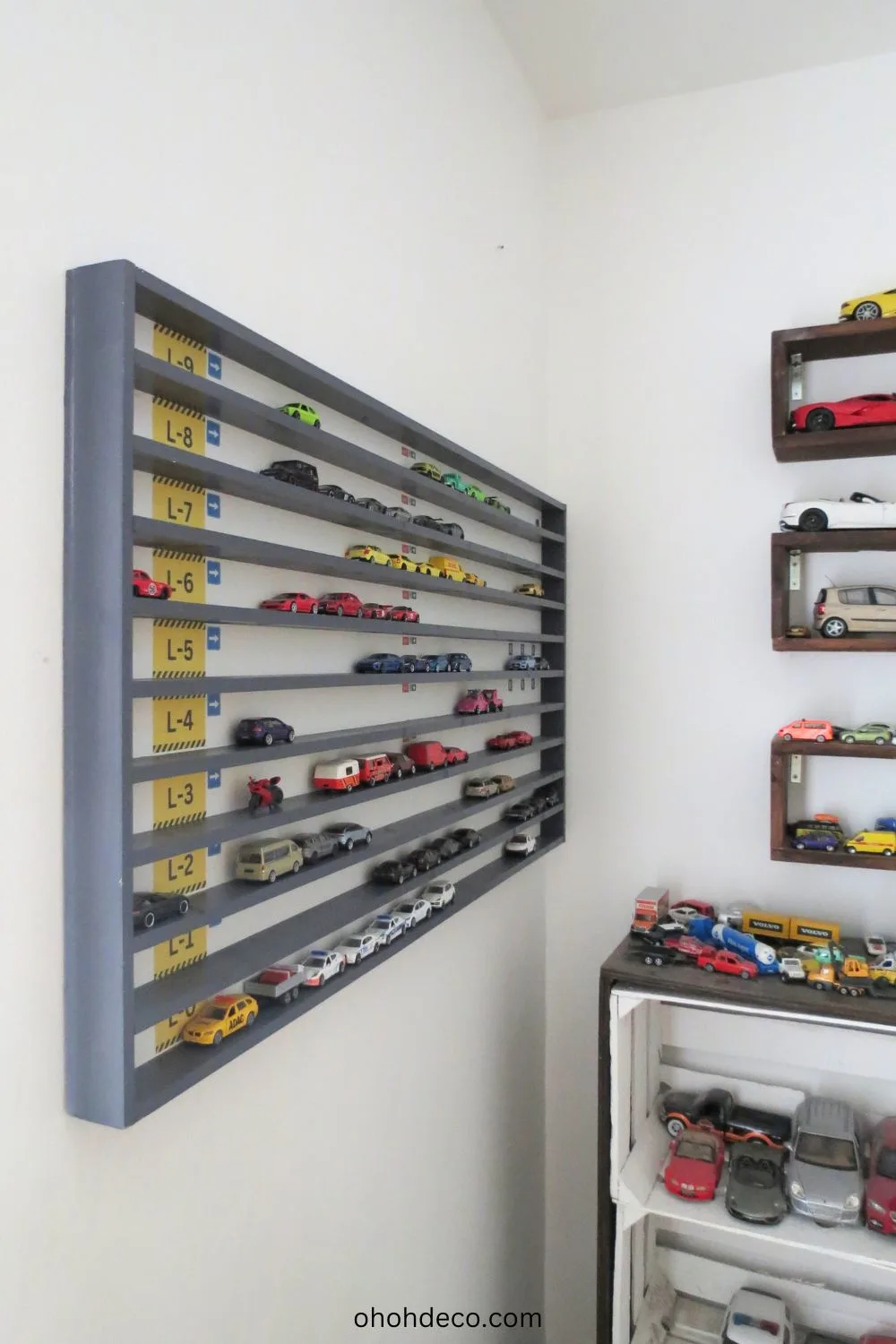 toy car display shelf idea