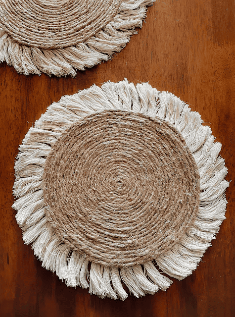 rope placemat