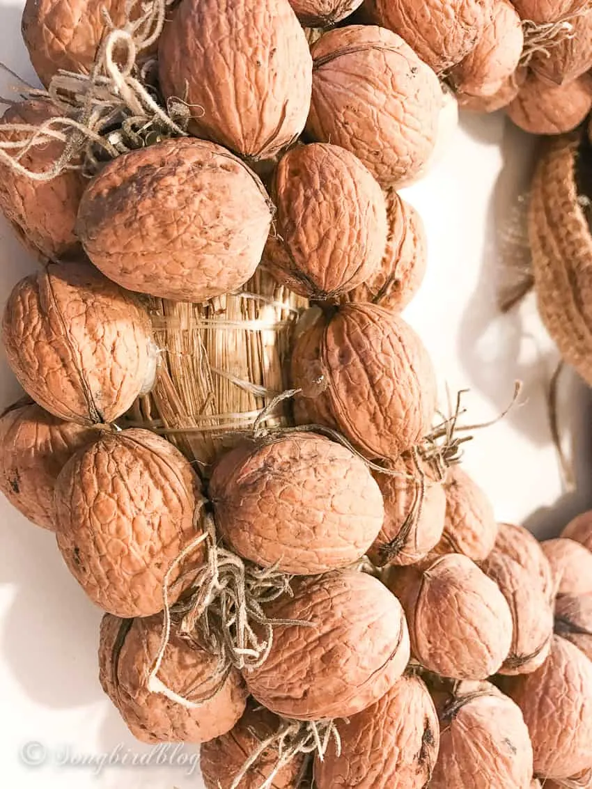 walnut wreath diy