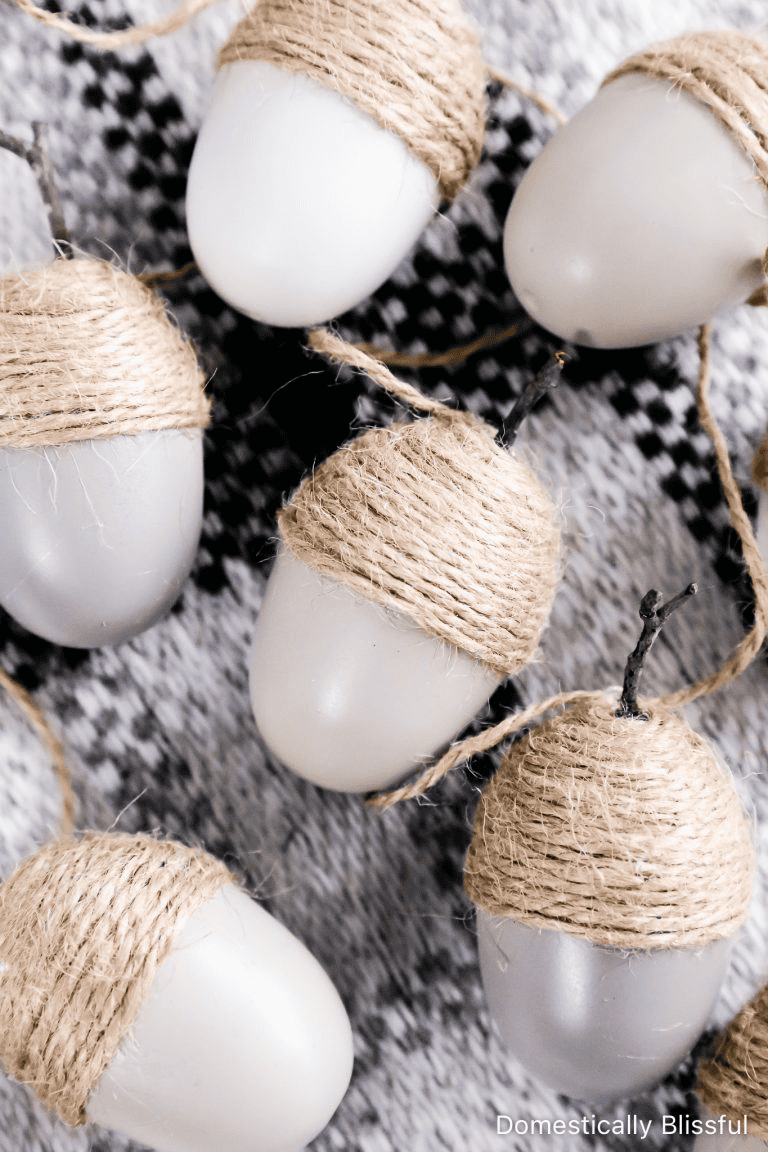 diy acorn decoration