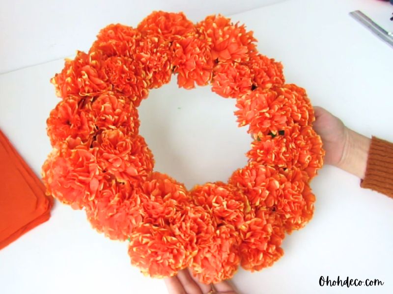 diy marigolds wreath