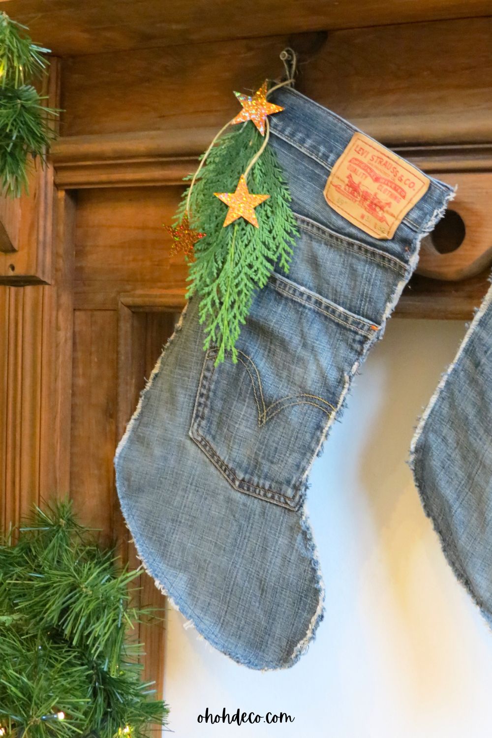 how to make denim Christmas stockings